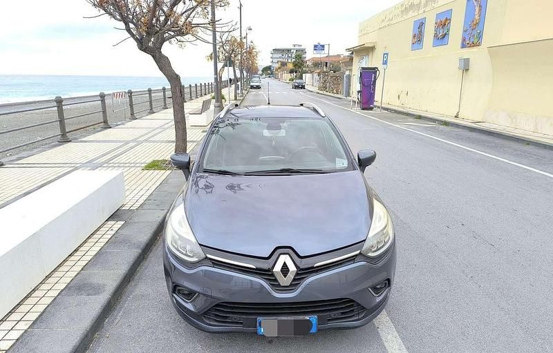 Usata Renault Clio GrandTour Intens 90 CV (66 kW) 2016 Station wagon