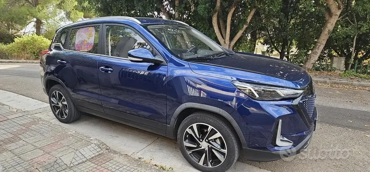 Usata EVO Evo 5 127 CV (93 kW) 2024 Bluazzurro SUV