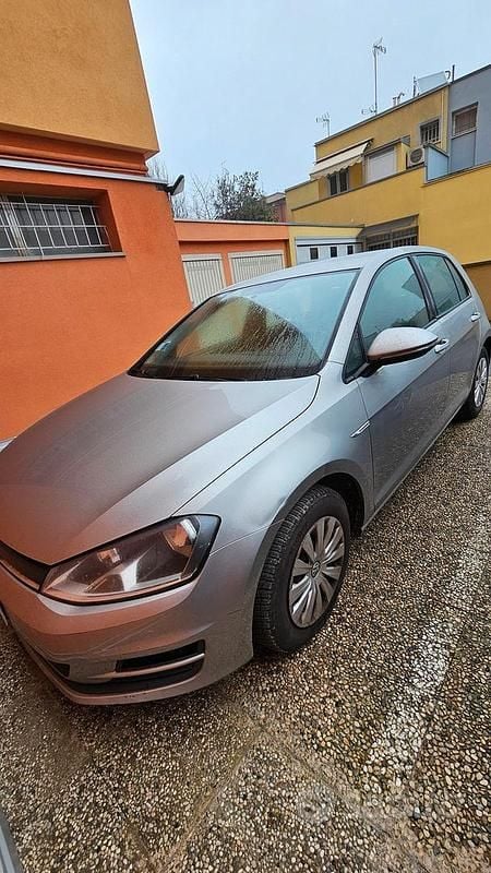Usata VW Golf VII 110 CV (80 kW) 2014 Berlina