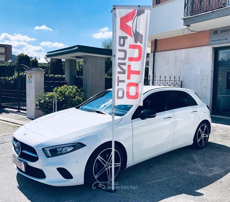 Usata Mercedes A180 Progressive 116 CV (85 kW) 2018 Bianco Berlina
