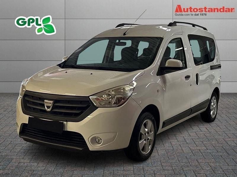 Begagnad Dacia Dokker Ambiance 102 HK (75 kW) 2017 Minibuss