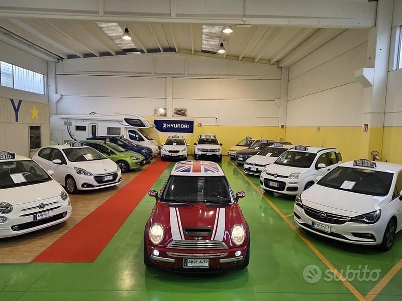 Usata Mini Cooper 116 CV (85 kW) 2004 Rosso Utilitaria