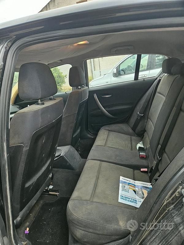 Usata BMW 118 2006 Nero Utilitaria