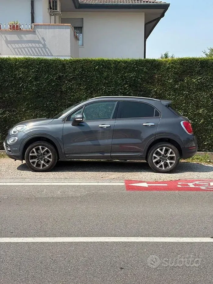 Usata Fiat 500X 140 CV (102 kW) 2016 Grigio SUV