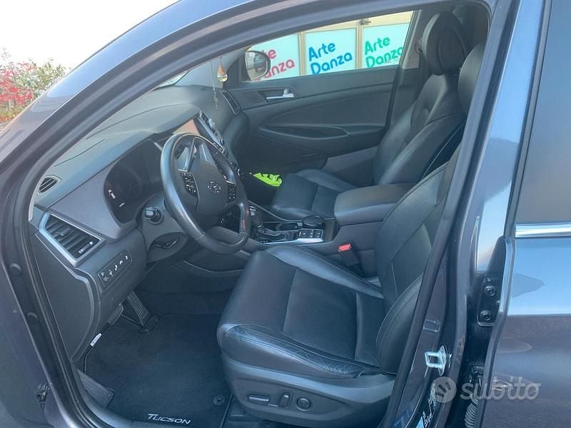 Usata Hyundai Tucson 2015 Grigio SUV