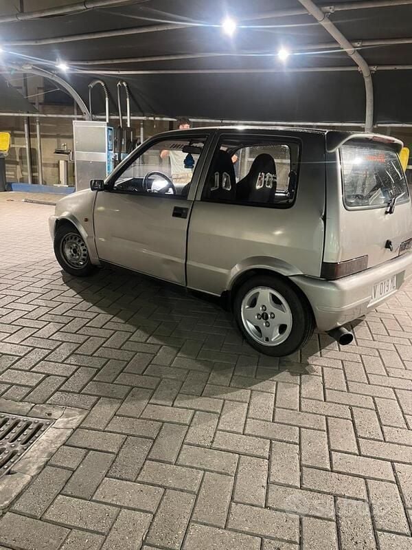 Usata Fiat Cinquecento 39 CV (28 kW) 1998 Grigio Utilitaria