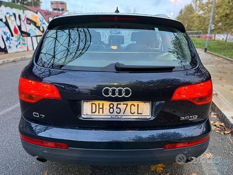 Usata Audi Q7 233 CV (171 kW) 2007 Nero SUV