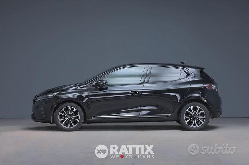 Usata Renault Clio V Techno 91 CV (66 kW) 2025 Nero Berlina