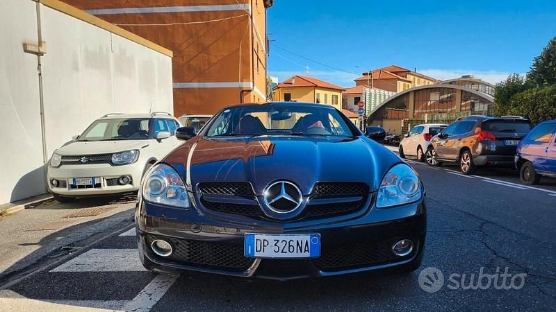 Usata Mercedes SLK200 184 CV (135 kW) 2008 Blu Cabrio