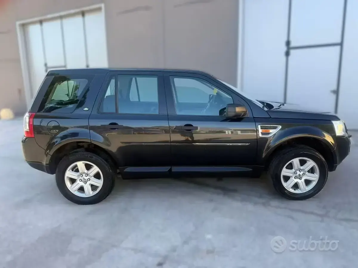 Usata Land Rover Freelander 2 160 CV (117 kW) 2008 Nero SUV