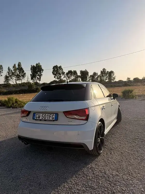 Usata Audi A1 Sportback Sport 116 CV (85 kW) 2015 Utilitaria