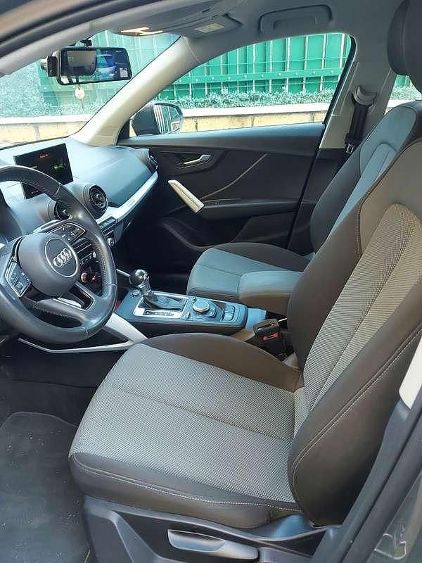 Usata Audi Q2 Business 116 CV (85 kW) 2019 Grigio SUV