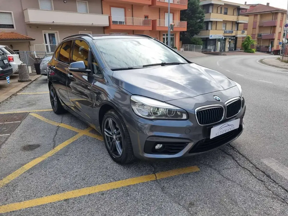 Usata BMW 225 Active Tourer Advantage 136 CV (100 kW) 2017 Grigio Monovolume