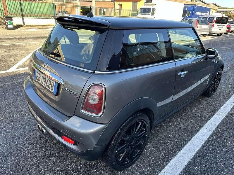 Grigio Usata 2010 Mini Cooper S Due volumi | 5500 € (Super prezzo) - Immagine 1/4