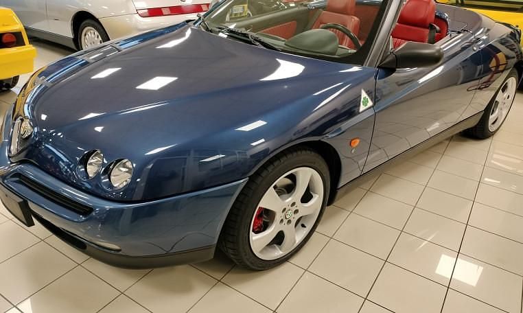 Blu met. Usata 1997 Alfa Romeo Spider Cabrio | 16.000 € (Molto cara) - Immagine 1/4