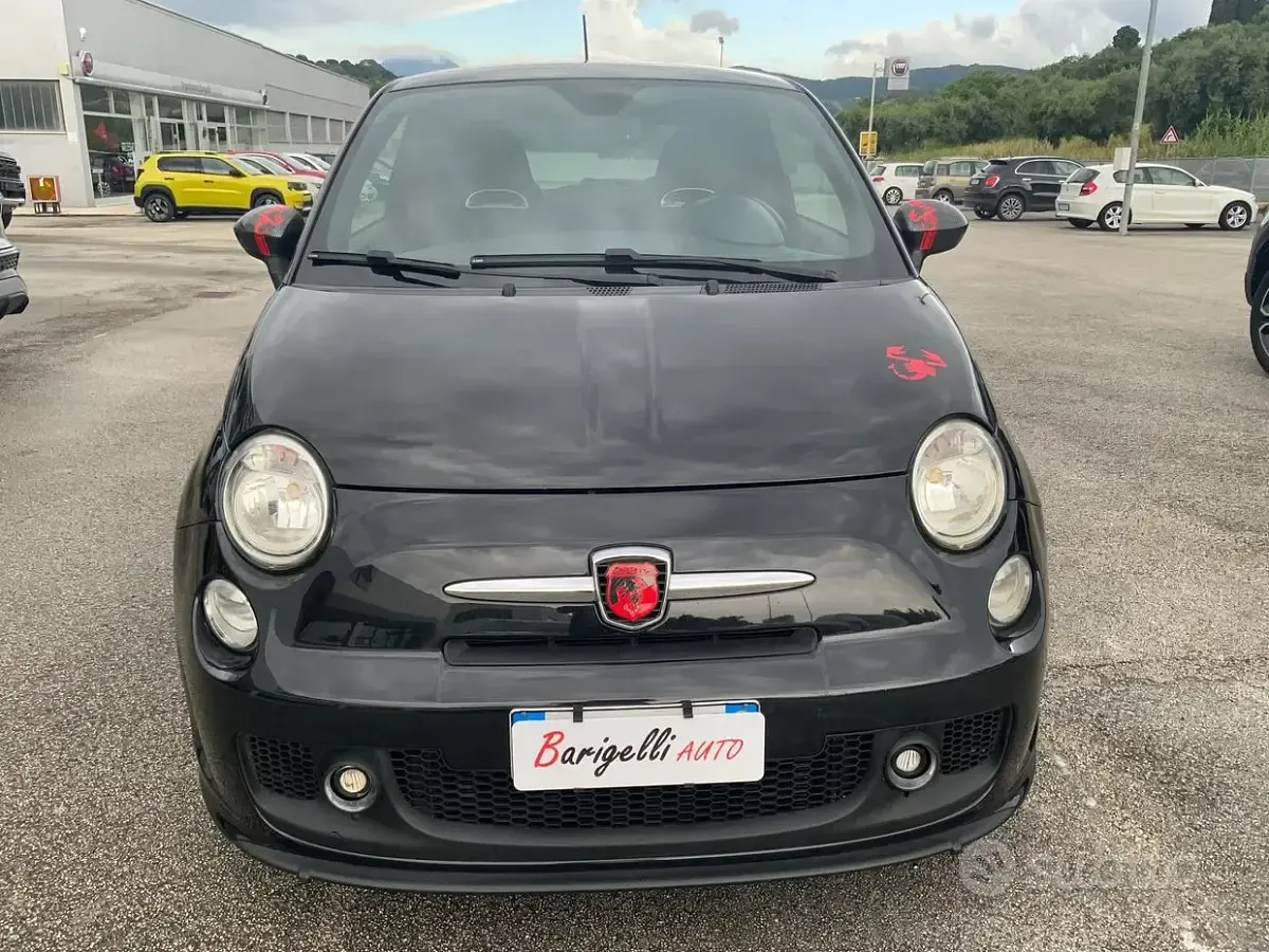 Usata Abarth 500 Custom 135 CV (99 kW) 2014 Nero Berlina