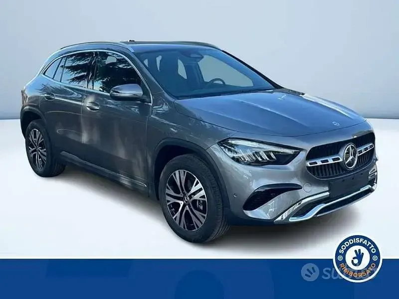 Nuova Mercedes GLA200 Advanced 150 CV (110 kW) 2026 Grigio SUV