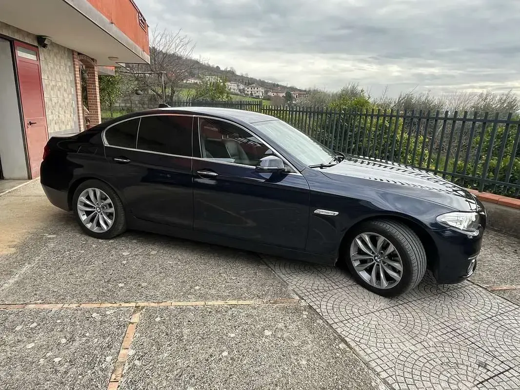 Usata BMW 530 Luxury Line 258 CV (189 kW) 2015 Berlina