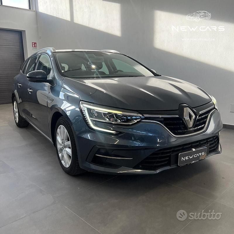Usata Renault Mégane GrandTour Business 116 CV (85 kW) 2020 Grigio platino Station wagon
