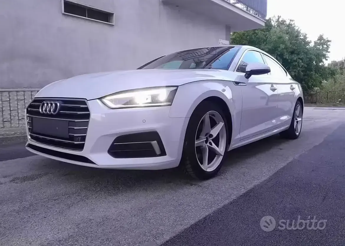 Usata Audi A5 150 CV (110 kW) 2019 Bianco Coupé