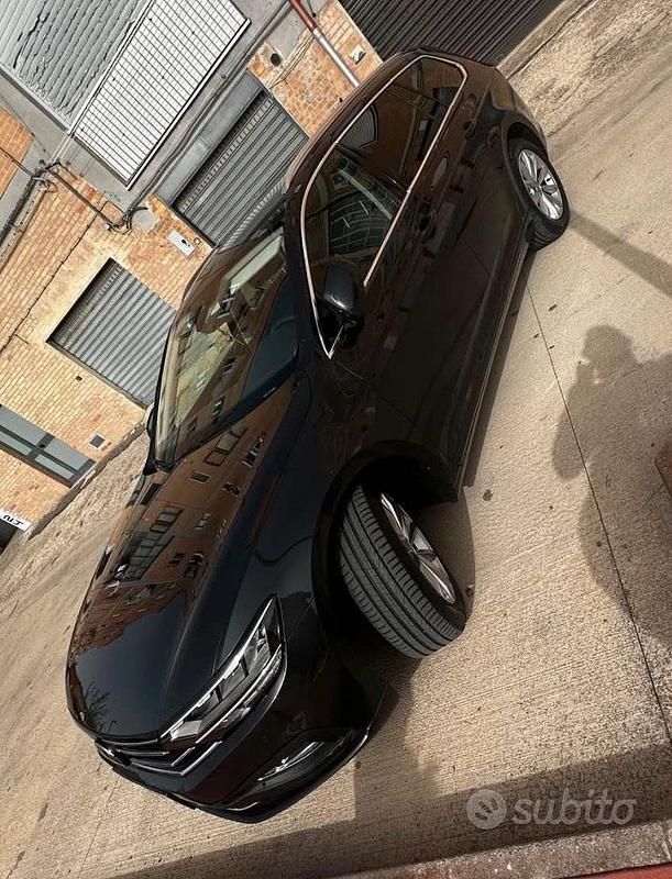 Usata VW Passat 150 CV (110 kW) 2020 Grigio Station wagon