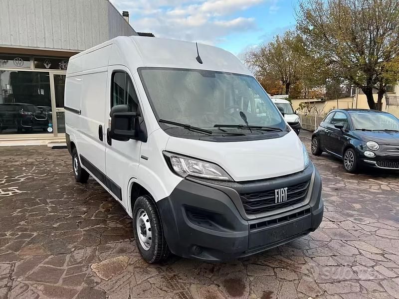 Usata Fiat Ducato 140 CV (102 kW) 2021 Bianco Furgone