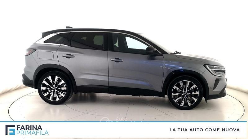 Usata Renault Austral Techno 131 CV (96 kW) 2023 Gray SUV