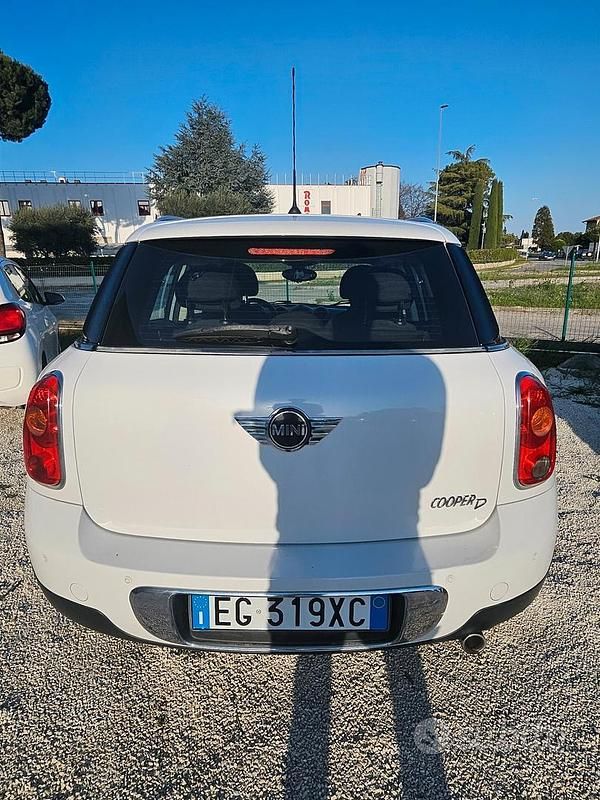 Usata Mini Cooper Countryman 111 CV (81 kW) 2011 Bianco SUV