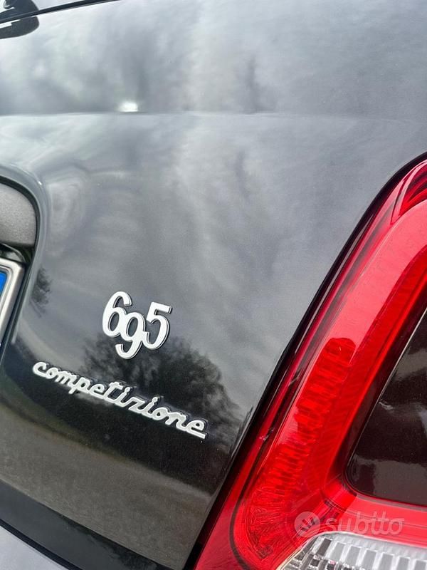 Usata Abarth 695 Competizione 180 CV (132 kW) 2024 Nero Utilitaria