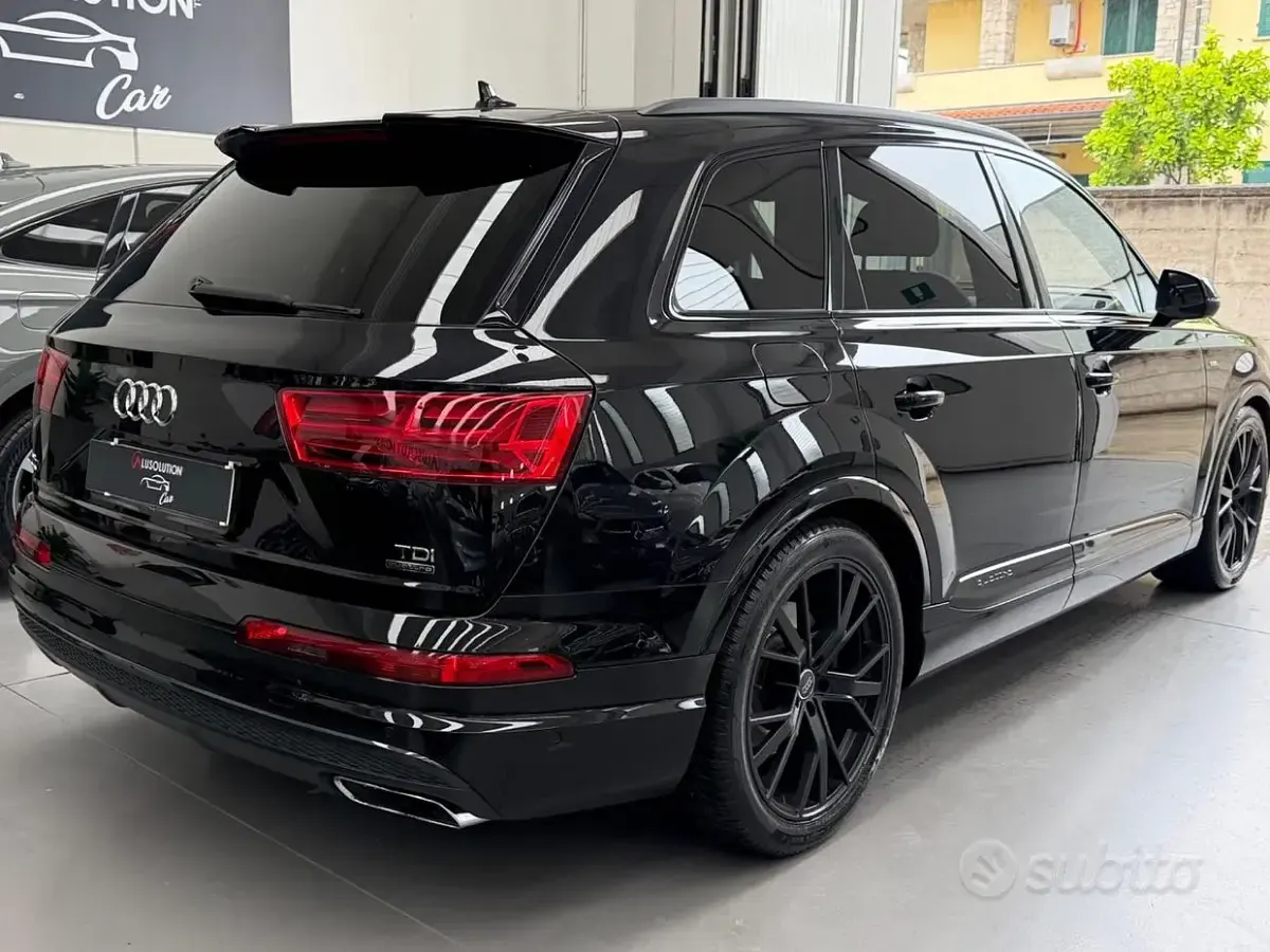 Usata Audi Q7 S-Line 272 CV (200 kW) 2017 Nero SUV