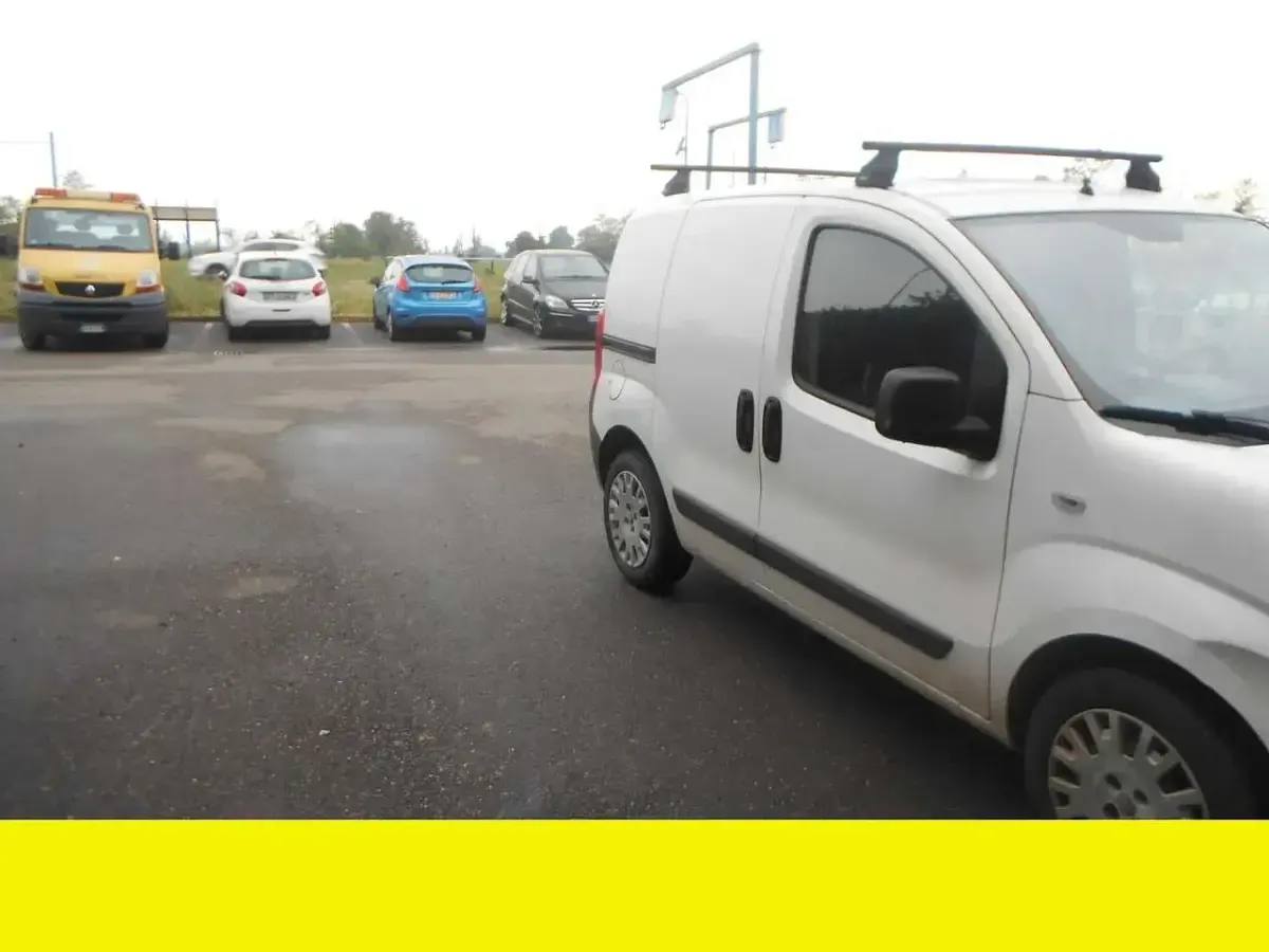 Usata Peugeot Bipper 75 CV (55 kW) 2014 Other Monovolume