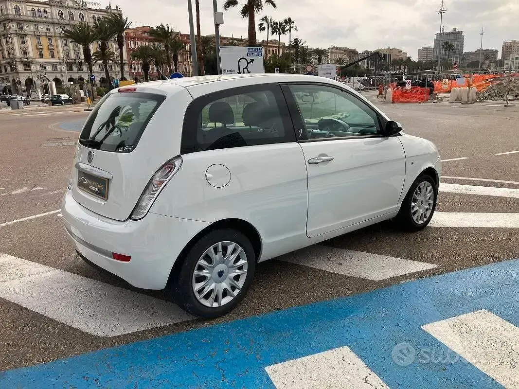 Usata Lancia Ypsilon 2009 Bianco Utilitaria
