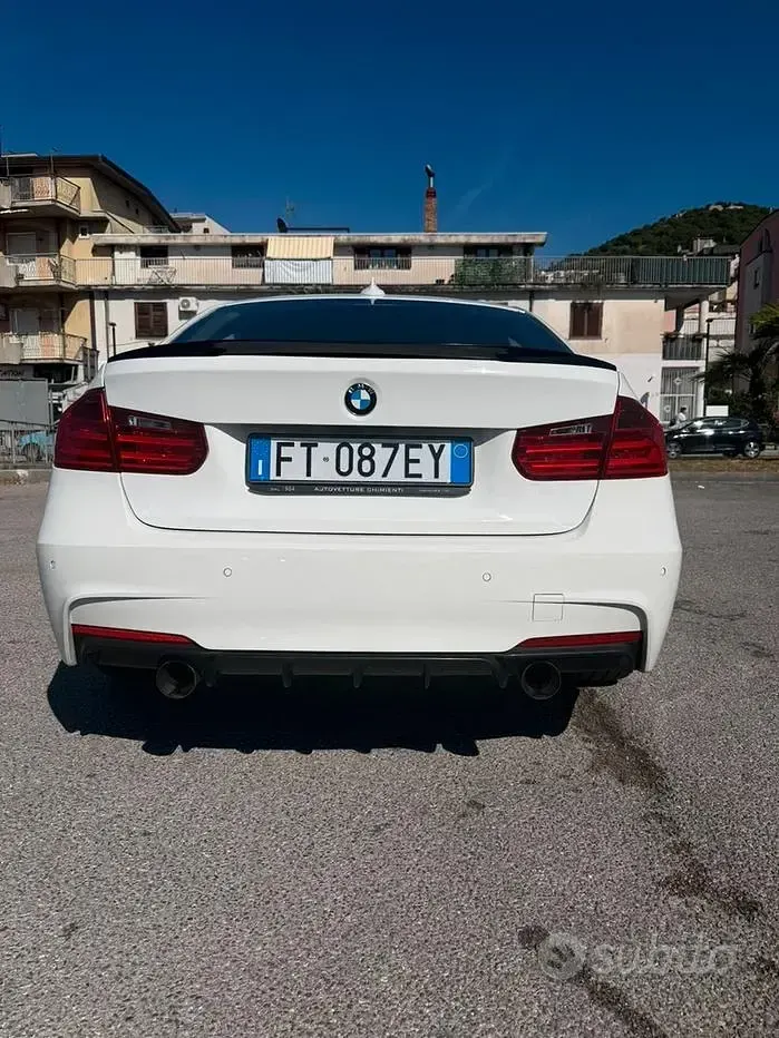Usata BMW 320 Efficient Dynamics 184 CV (135 kW) 2012 Bianco Berlina