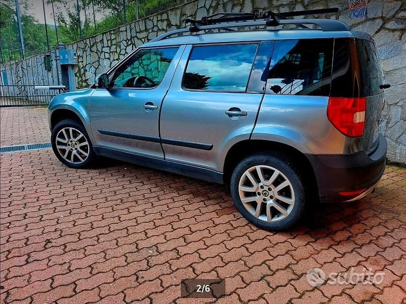 Usata Skoda Yeti 2010 Grigio SUV
