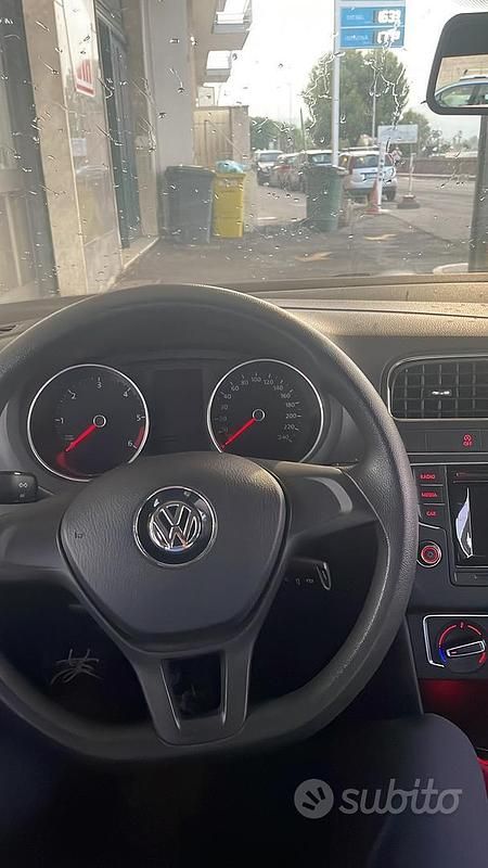 Usata VW Polo 85 CV (62 kW) 2014 Grigio Utilitaria