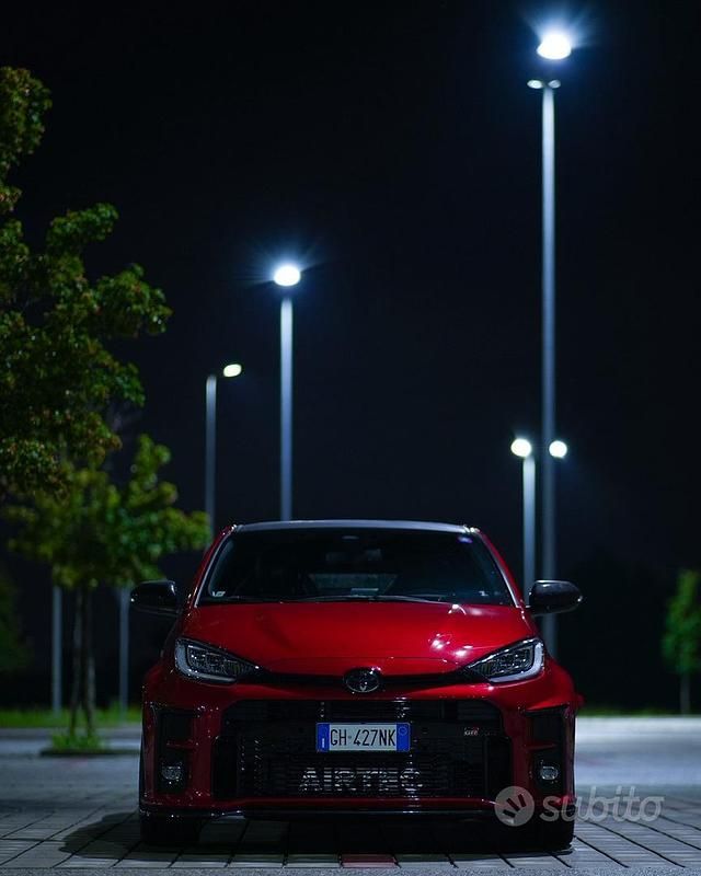 Usata Toyota Yaris 267 CV (196 kW) 2022 Utilitaria