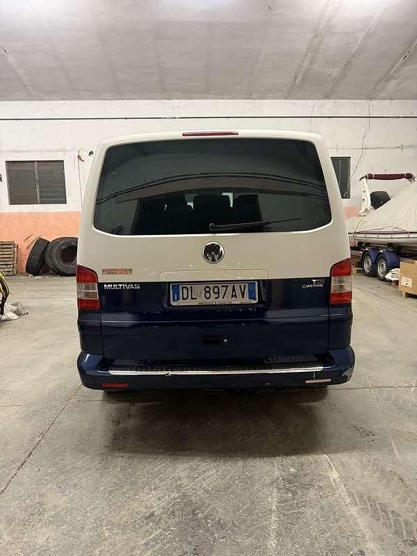 Usata VW Multivan Comfortline 131 CV (96 kW) 2007 Furgone
