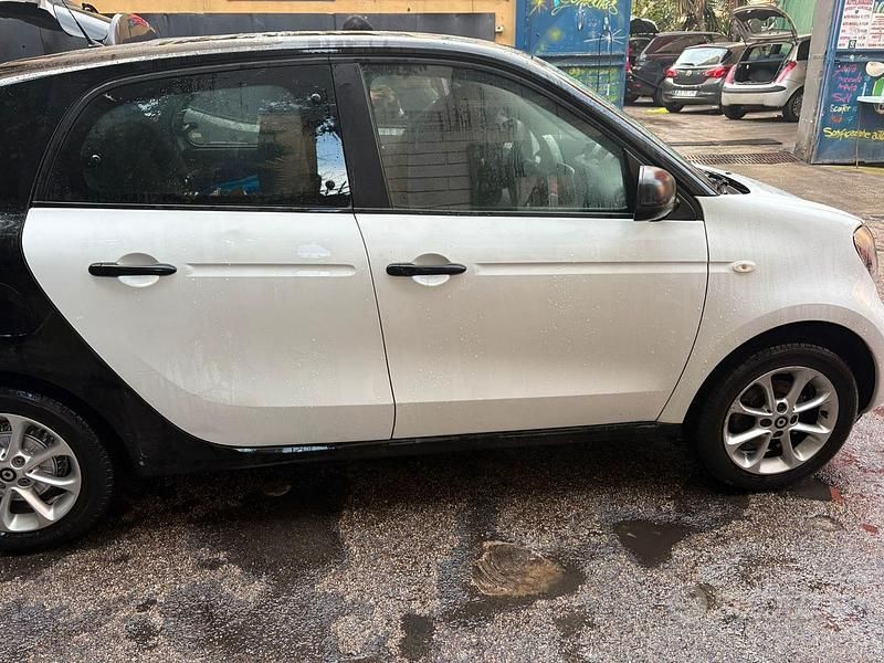 Usata Smart ForFour 2019 Bianco Utilitaria