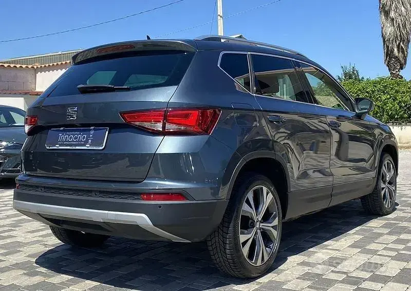 Usata Seat Ateca 116 CV (85 kW) 2020 Grigio SUV
