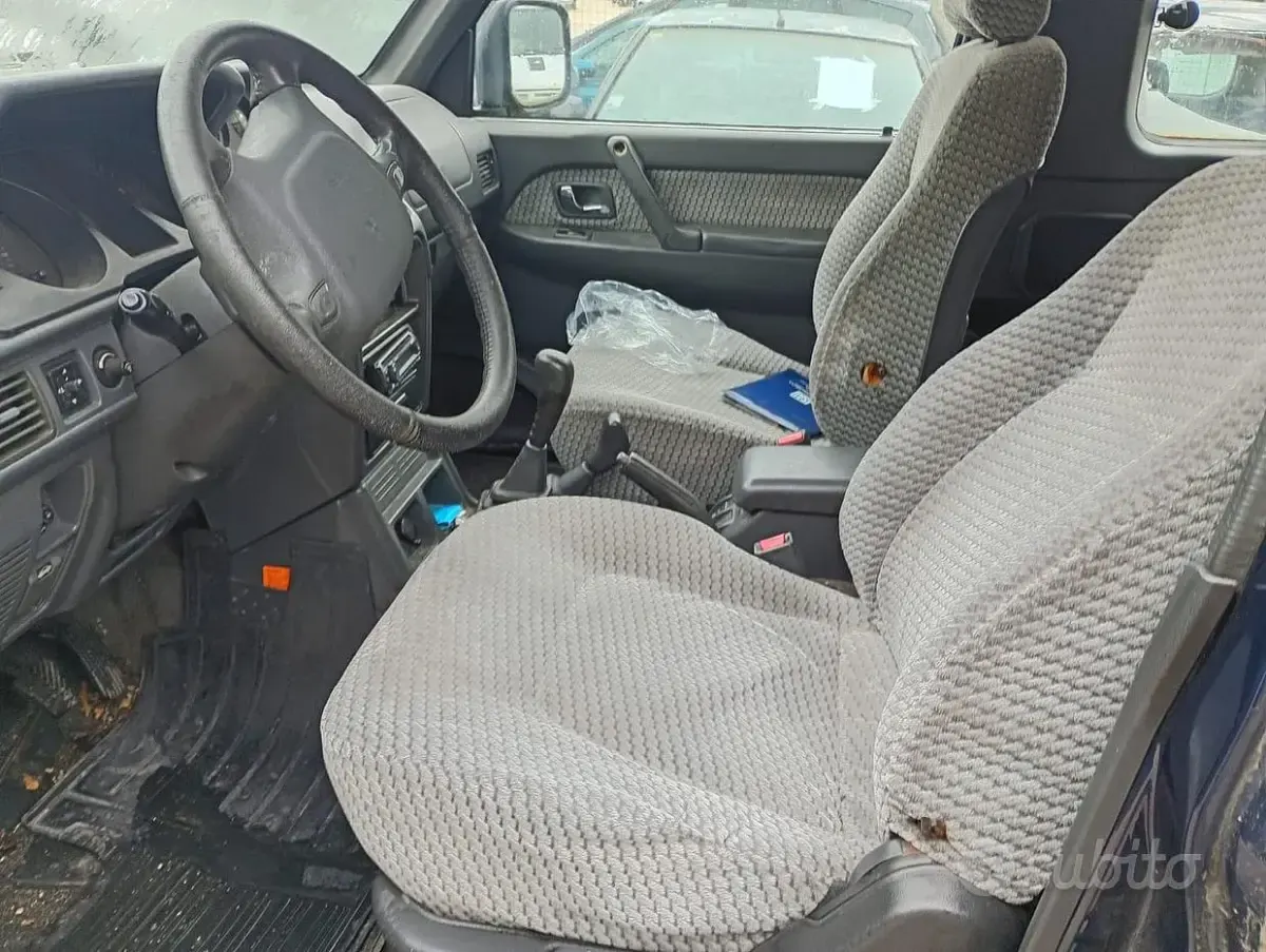 Usata Mitsubishi Pajero 1996 Blu SUV