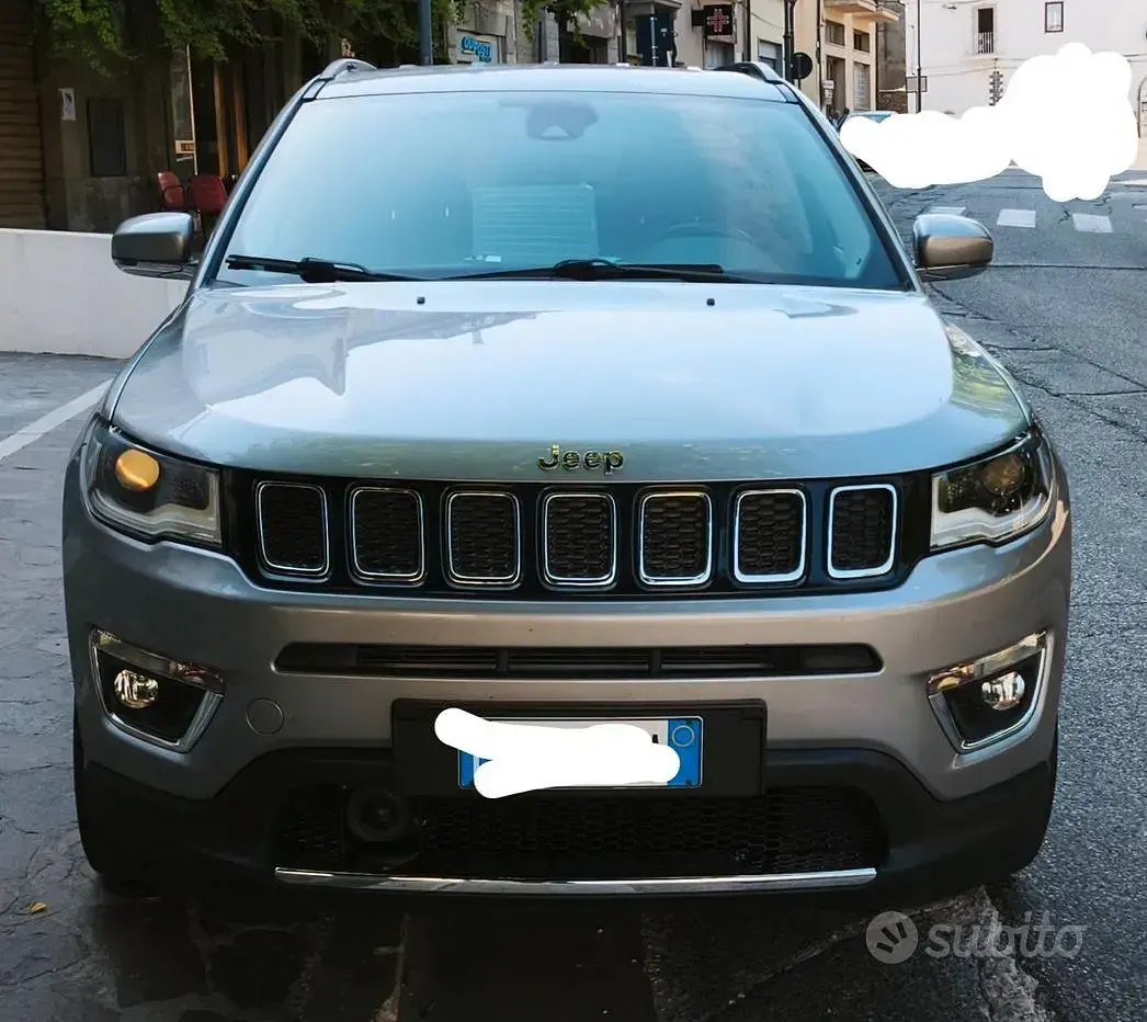 Usata Jeep Compass Limited 131 CV (96 kW) 2021 Grigio SUV