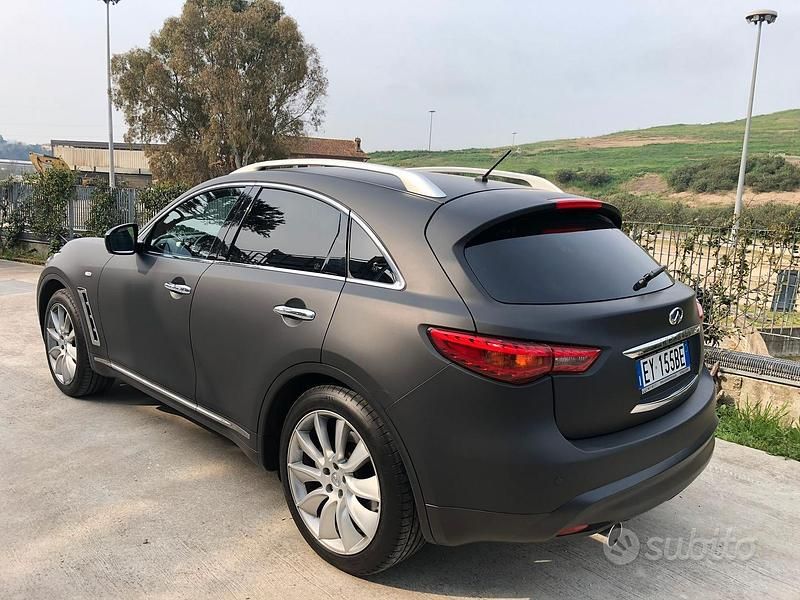 Usata 2013 Infiniti Fx30 SUV | 9800 € (Buon prezzo) - Immagine 1/4