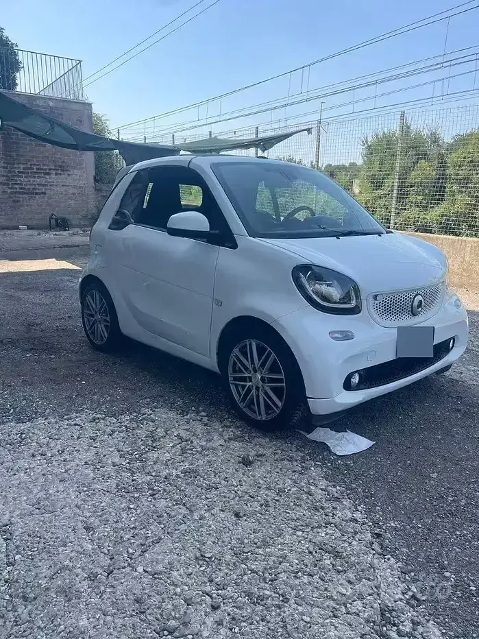 Usata Smart ForTwo Cabrio Passion 90 CV (66 kW) 2018 Bianco Cabrio