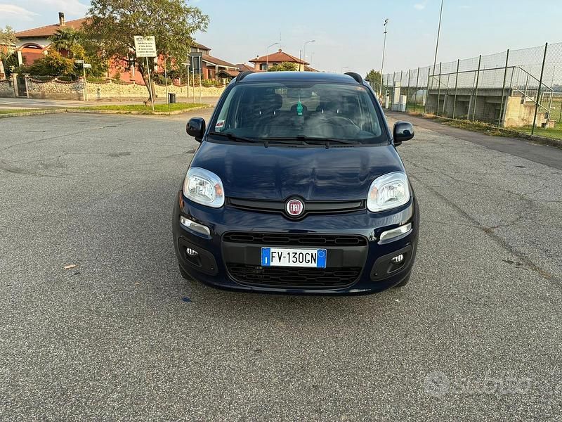 Usata Fiat Panda 69 CV (50 kW) 2019 Blu Utilitaria