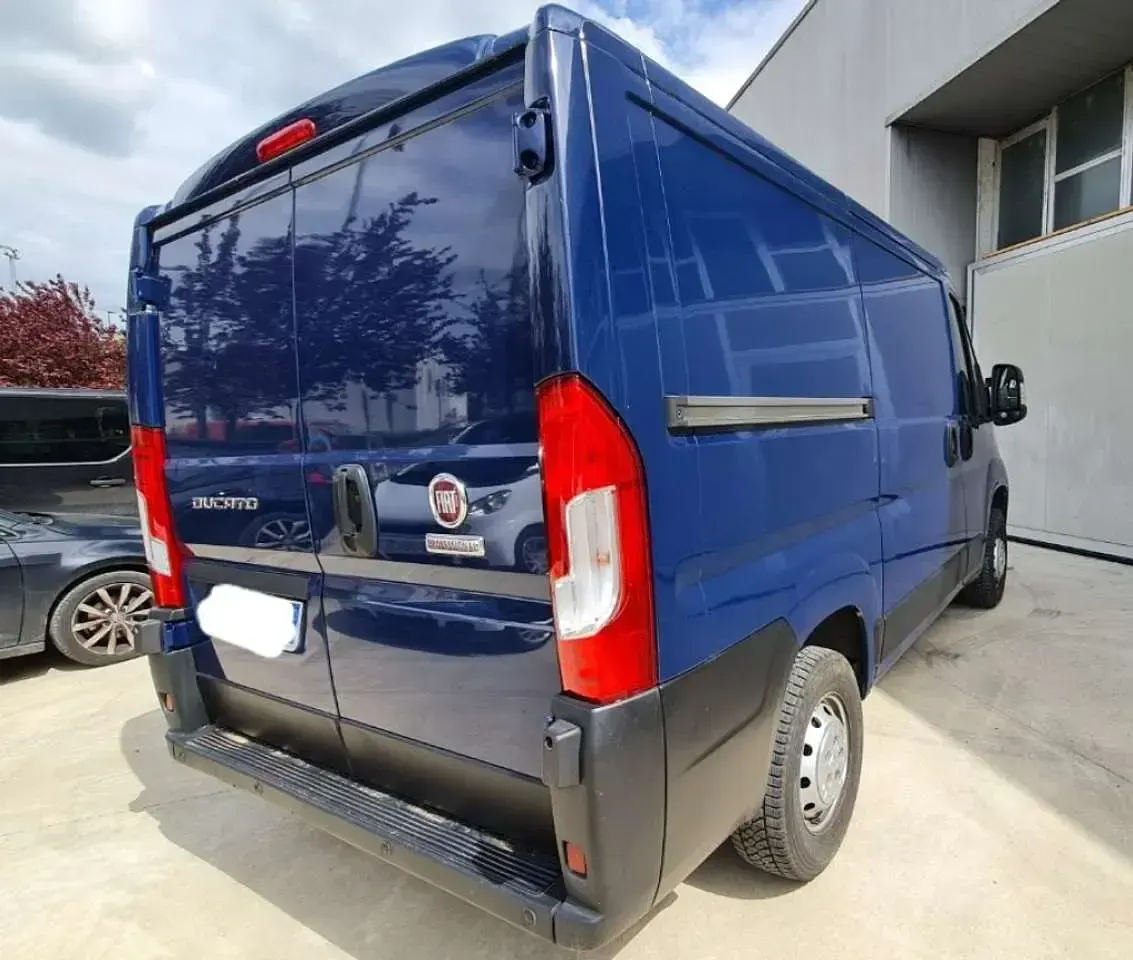 Usata Fiat Ducato 116 CV (85 kW) 2019 Blu Furgone