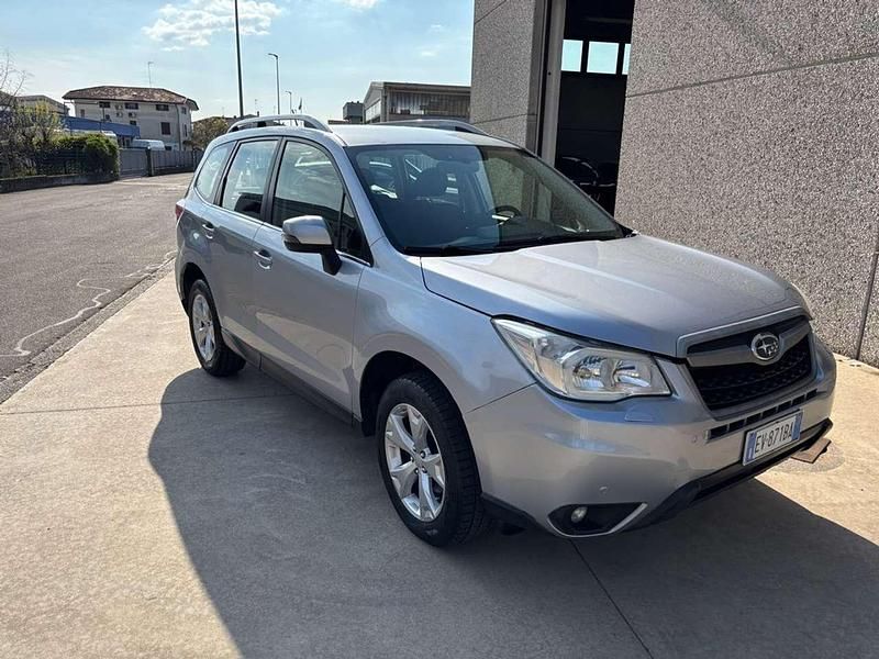 Usata Subaru Forester Exclusive+ 150 CV (110 kW) 2014 Argento SUV