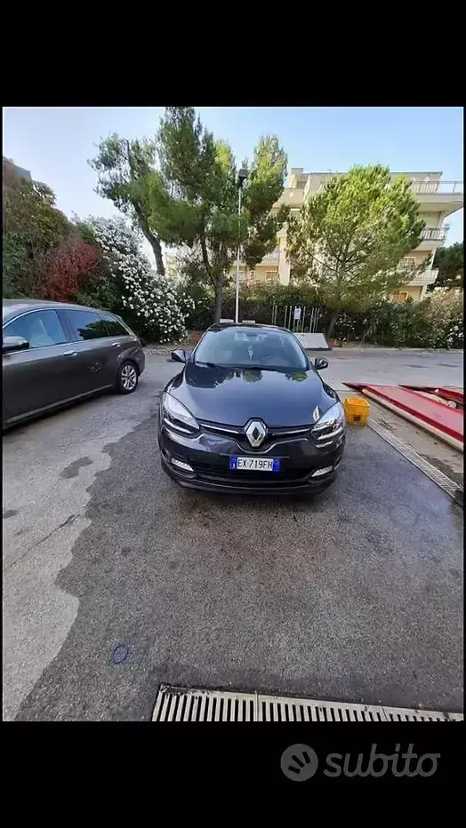 Usata Renault Mégane III 95 CV (69 kW) 2014 Grigio Berlina
