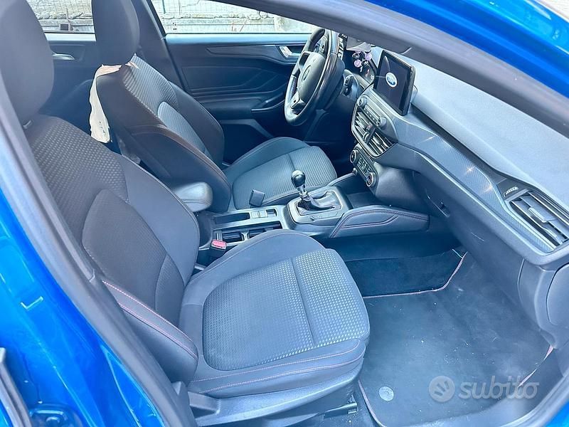 Usata Ford Focus ST-Line 150 CV (110 kW) 2020 Blu Berlina