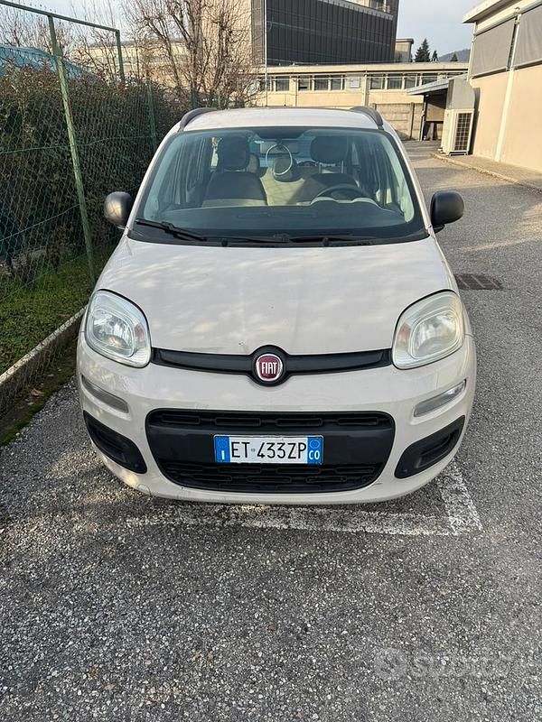 Usata 2014 Fiat Panda Tre volumi | 4900 € - Immagine 1/4