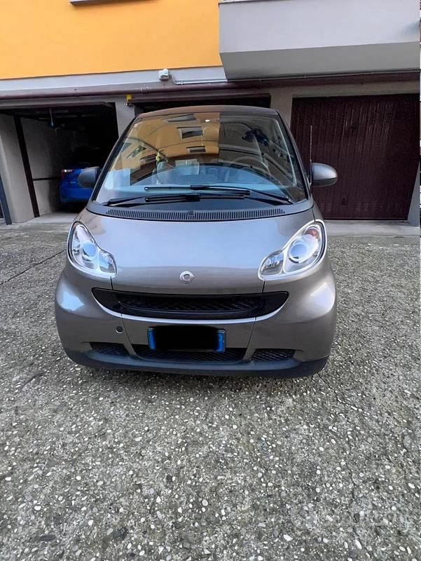 Usata Smart ForTwo Coupé 45 CV (33 kW) 2009 Marrone Coupé